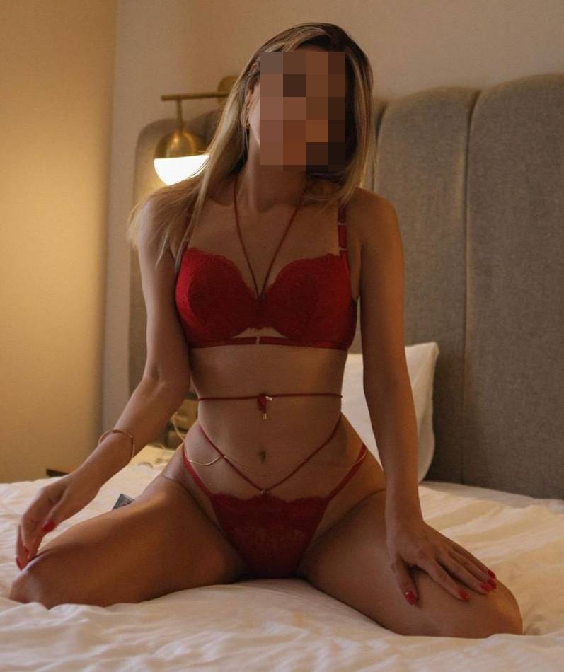 Esenyurt Escort Bayan Esrayla Randevu Adresiniz