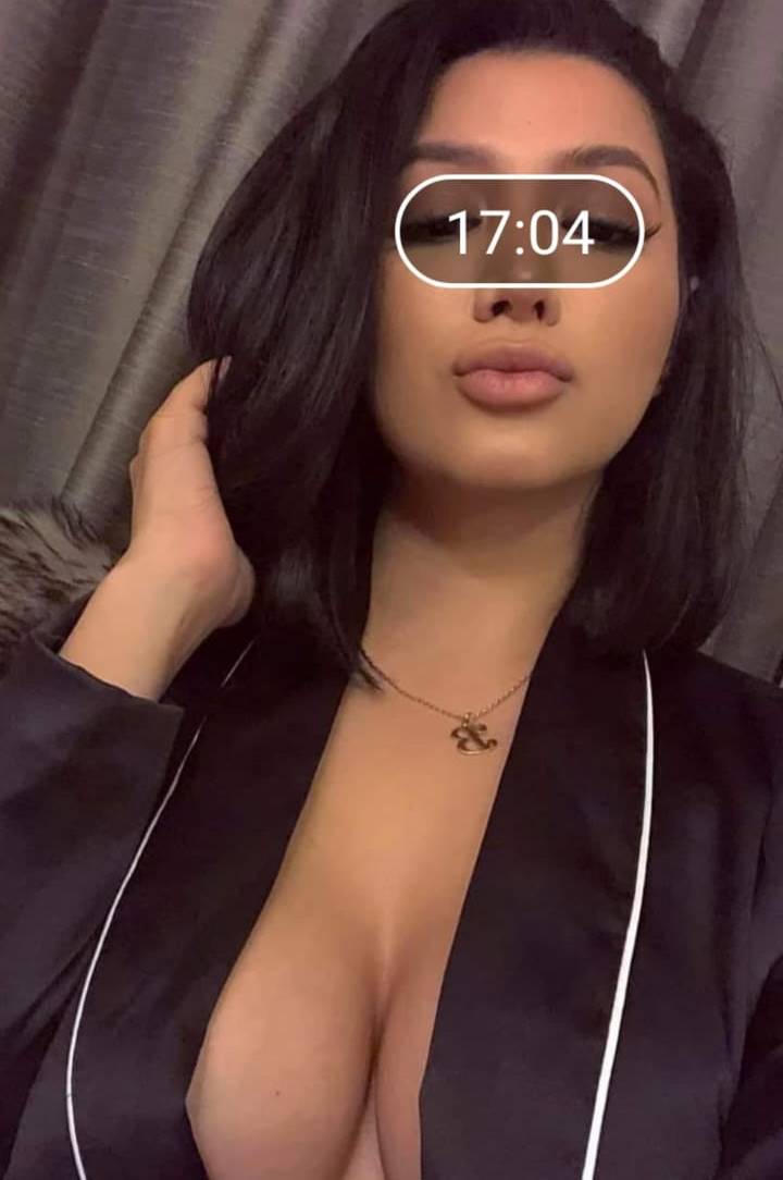 Esenyurt Escort Bayan Pelin İle Keyfinize Bakın