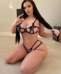 Esenyurt Escort Bayan Şeyma İle Keyifli Bir Gece Geçirin
